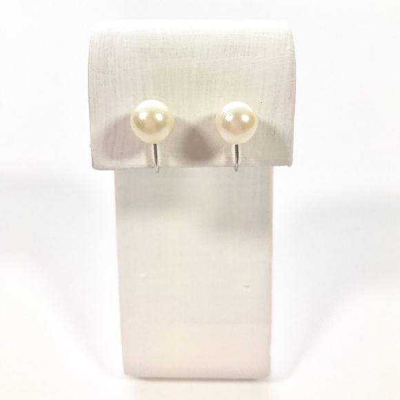 Jewelry - 14K White Gold Classic White Pearl Earrings